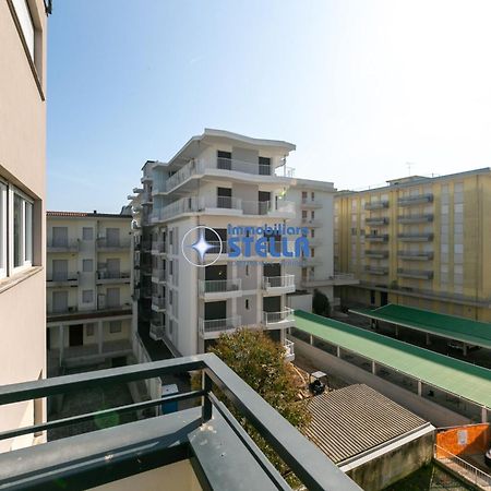 Condomino Marina Marconi Lido di Jesolo Bagian luar foto